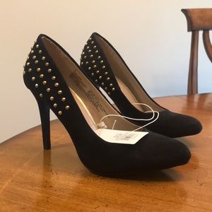 NWT black heels with gold stud detail